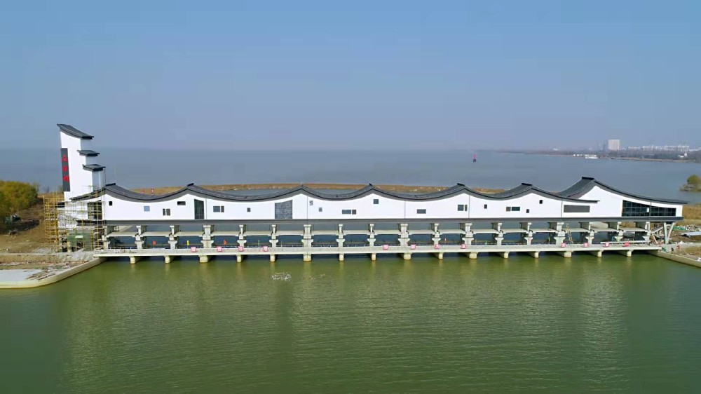 高郵湖控制線莊臺漫水閘除險加固工程